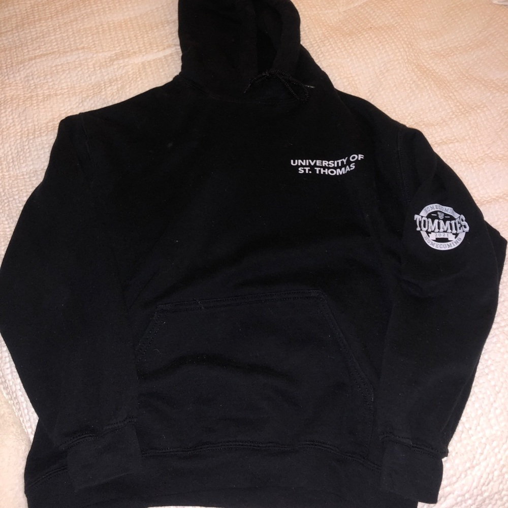 University of St. Thomas sweatshirt